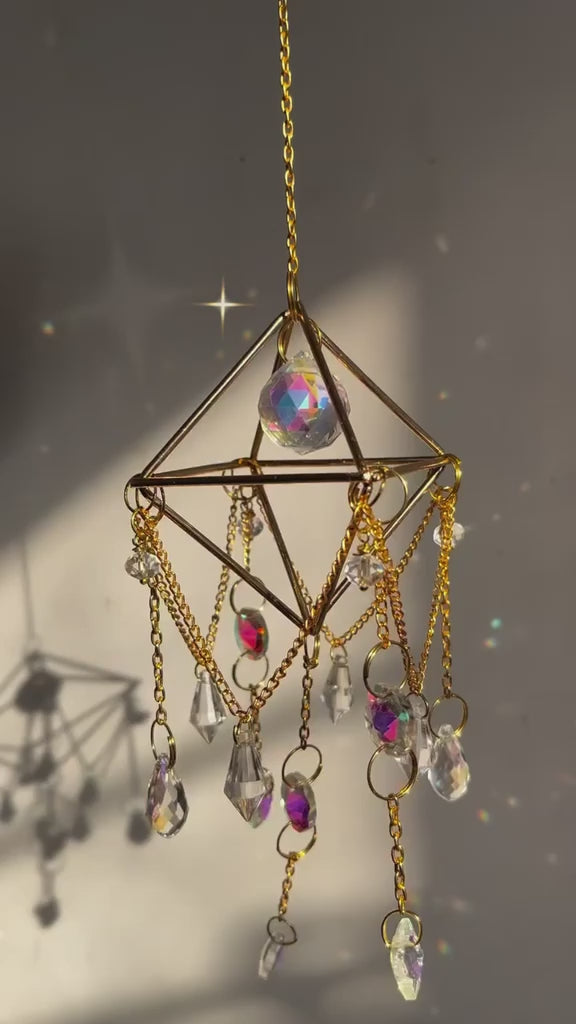 Geometric crystal Suncatcher